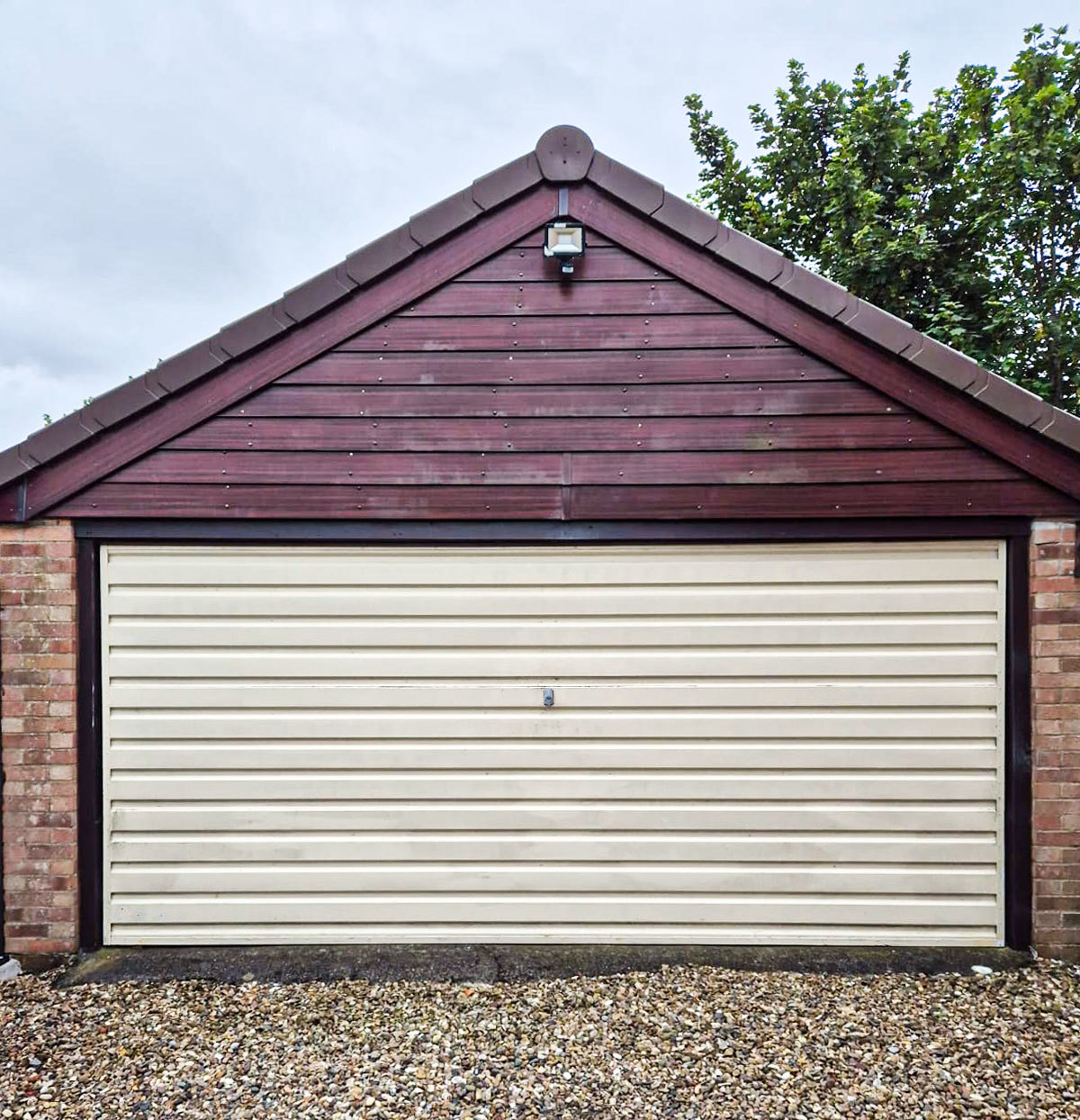 Black Double Width Insulated Ribbed Sectional Garage Door, Glenrothes