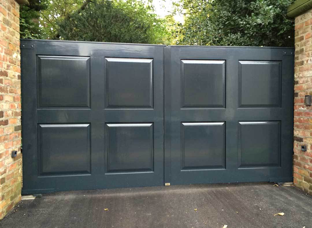 Oxley Gates Wooden Beverley Bespoke