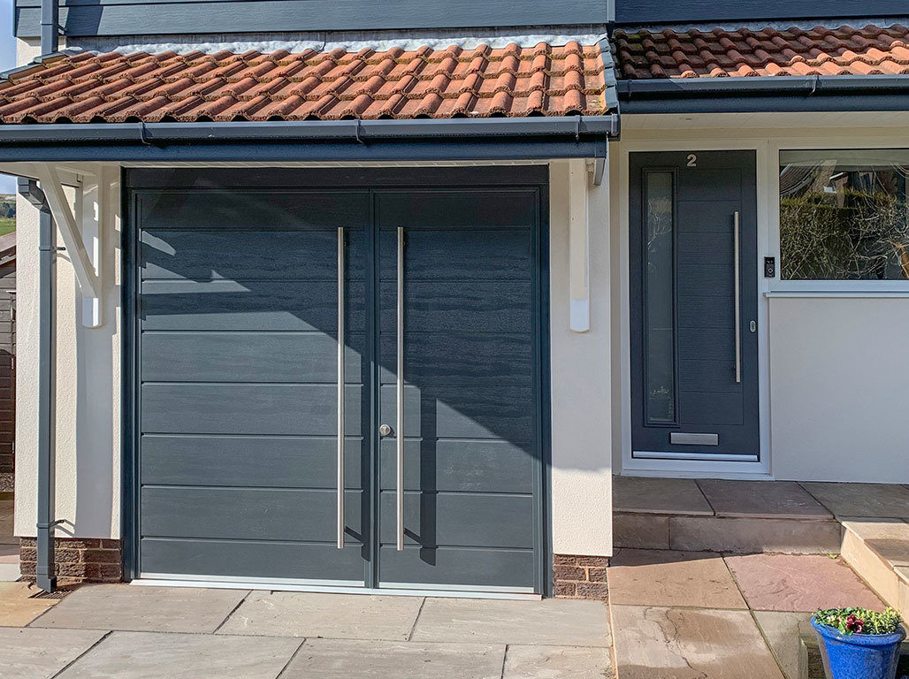 Oxley Insulated Centre Ribbed Side Hinged Garage Door In Woodgrain Anthracite Grey With Stainless Steel D-Handles