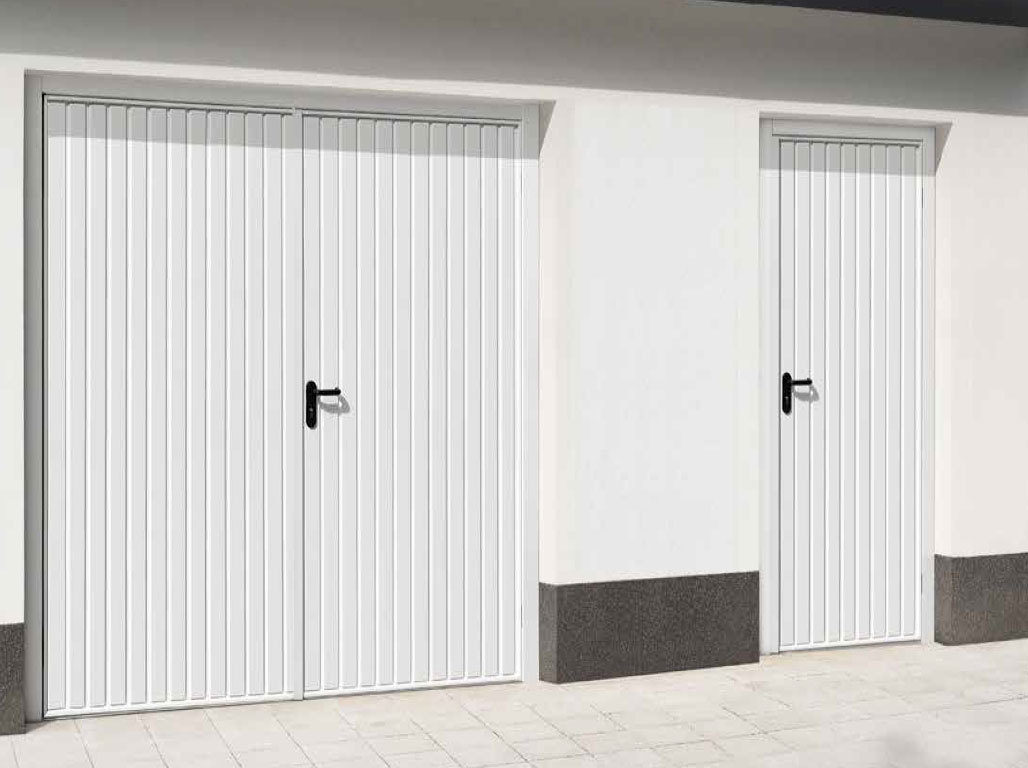 Oxley Steel Side Hinged Garage Door Carlton Design With Matching Side Doors